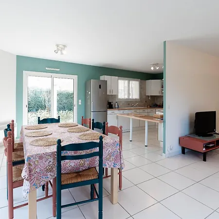 Hébergement de vacances Charmante Maison De Navarrosse Biscarrosse